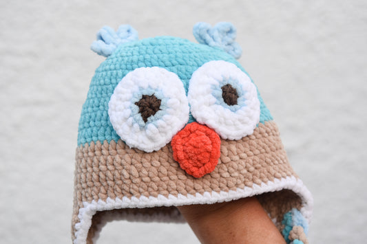 Háčkovaná čiapka so sovou